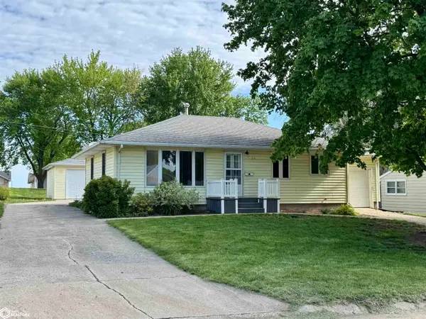 518 W 20th Street, Carroll, IA 51401