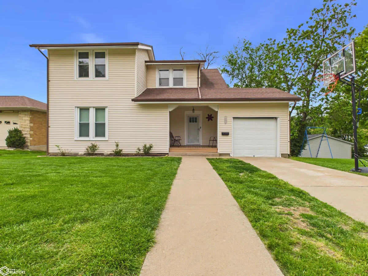 1008 Grand Avenue, Keokuk, IA 52632 - #1