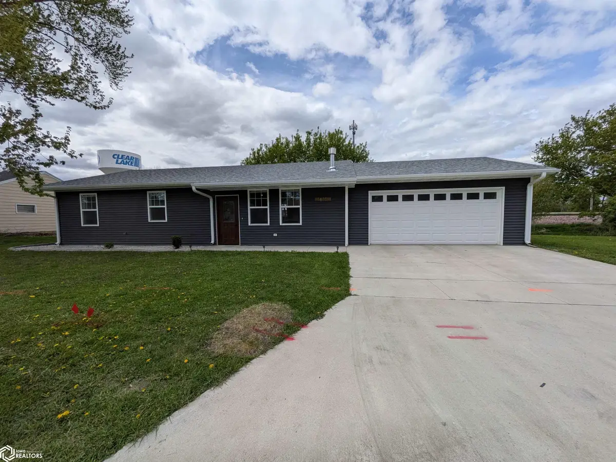 1610 W 7th Ave N, Clear Lake, IA 50428 - #1