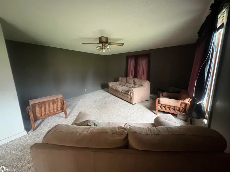 508 4th Street Nw, Buffalo Center, IA 50424 - #3