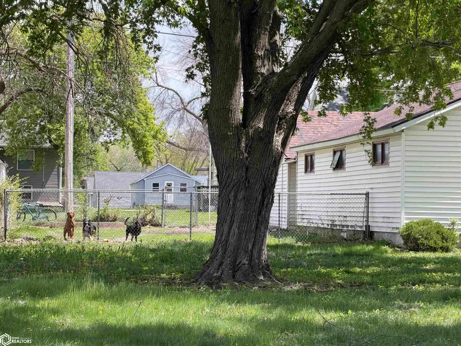 303 3rd Avenue North, Humboldt, IA 50548 - #2