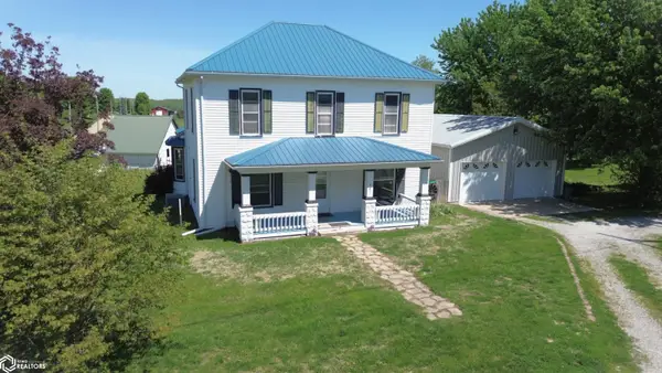 401 E North Street, Cantril, IA 52542