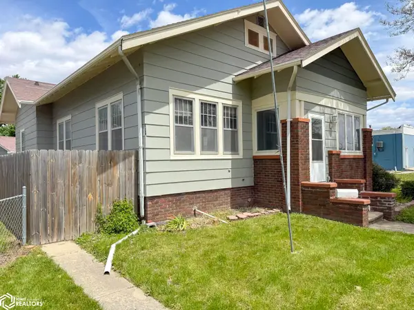 207 W Coolbaugh Street, Red Oak, IA 51566