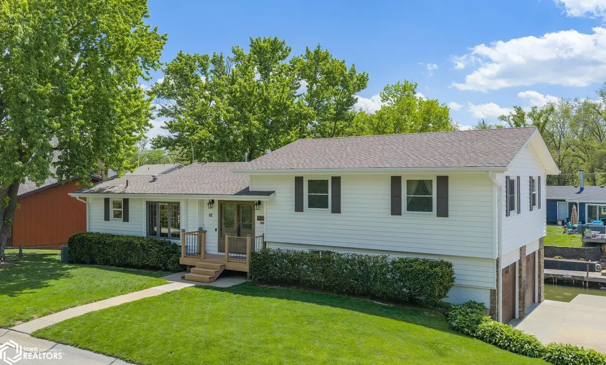 62 Lakewood Villa Street, Council Bluffs, IA 51501 - #1