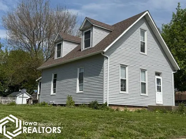 407 S Adams Street, Mount Pleasant, IA 52641 - #2