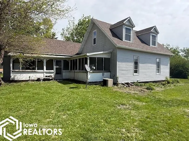 407 S Adams Street, Mount Pleasant, IA 52641 - #3