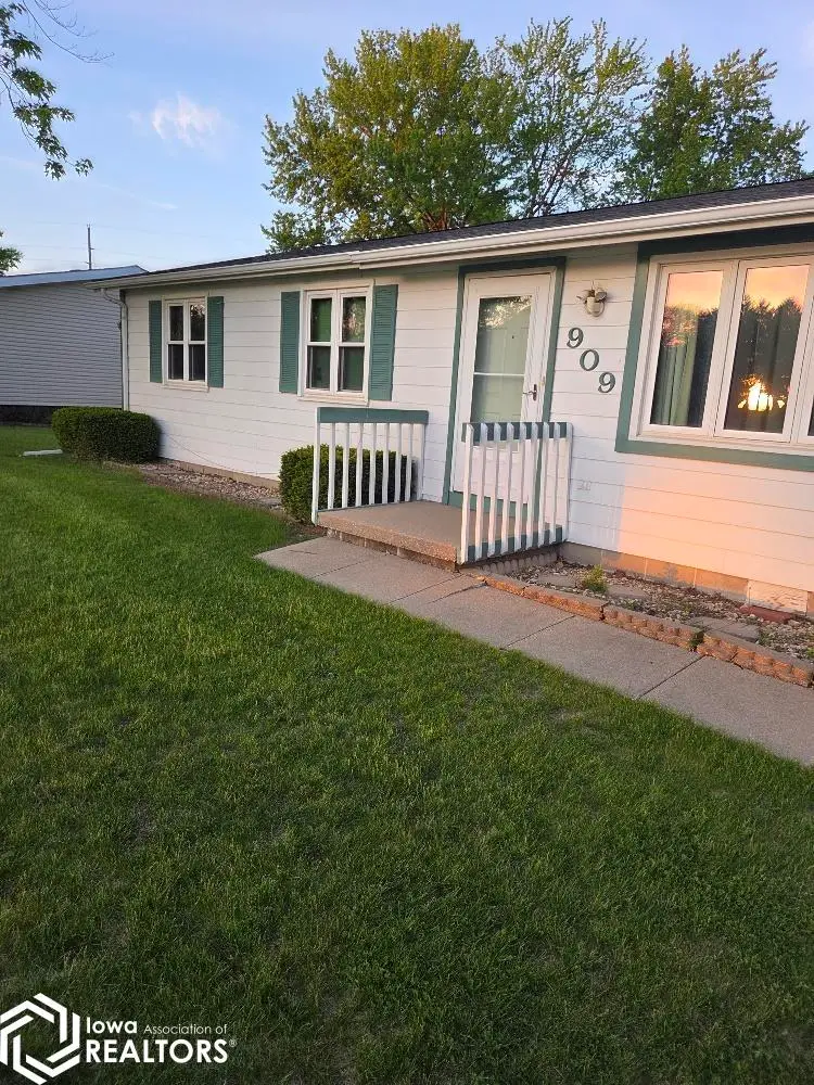 909 N Clayton Street N, Afton, IA 50830 - #2