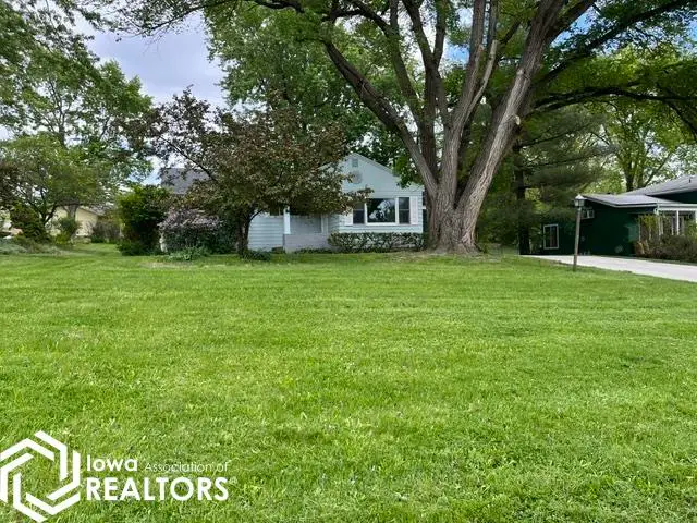 603 S Maple Street, Fairfield, IA 52556 - #3