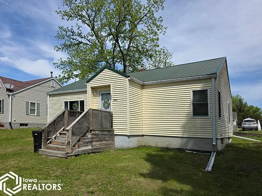 1208 Castle Street, Ottumwa, IA 52501 - #1