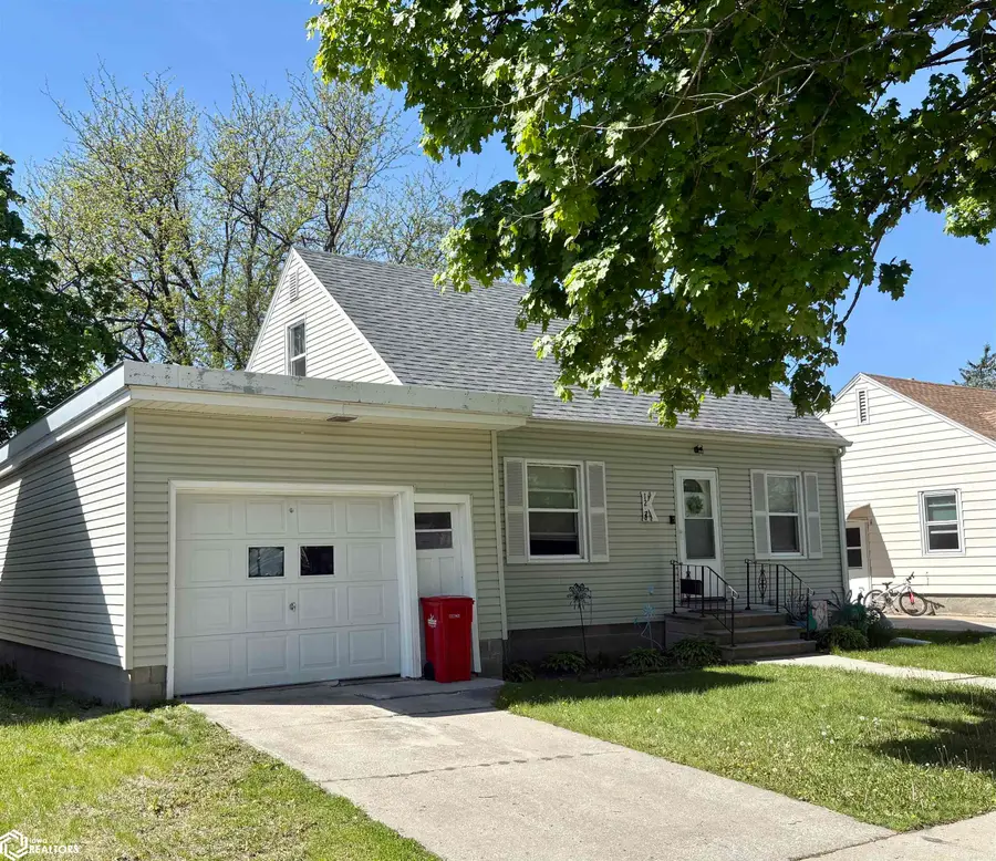 1228 Elm Street, Webster City, IA 50595 - #3