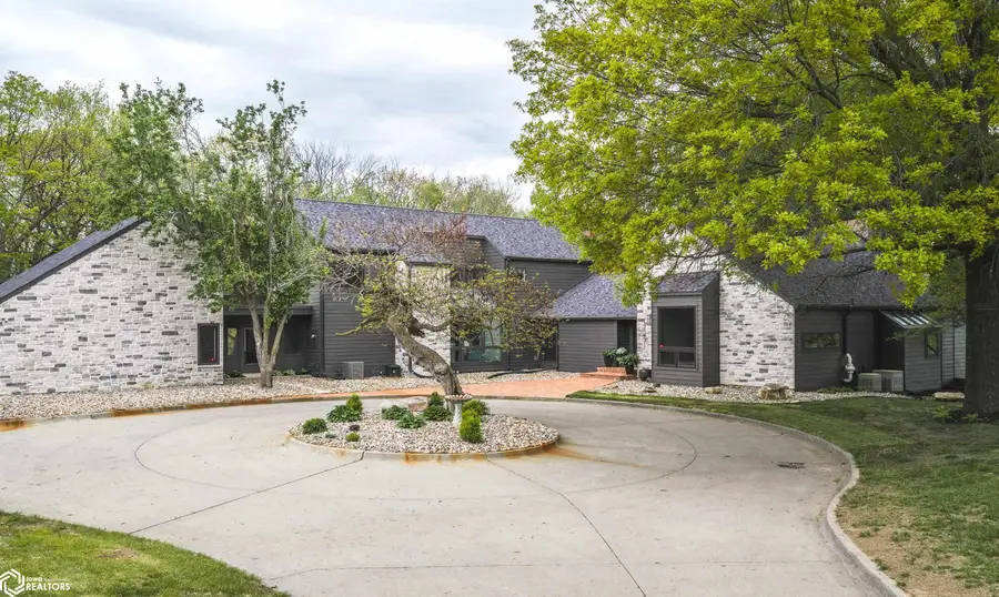 5745 Sw Maffitt Lake Rd, West Des Moines, IA 50265 - #3