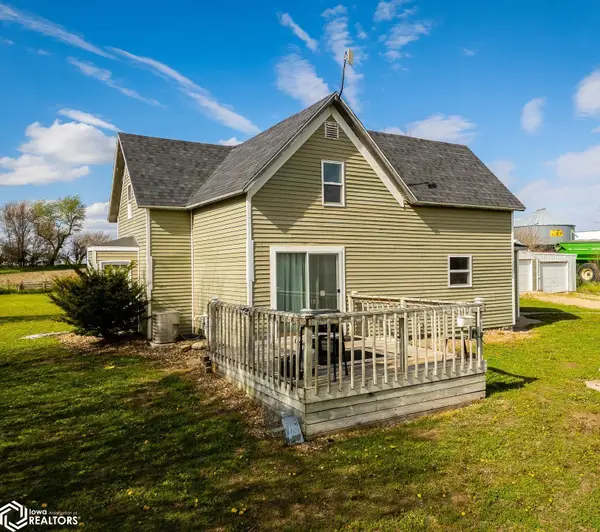 2405 Ii Avenue, Toledo, IA 52342