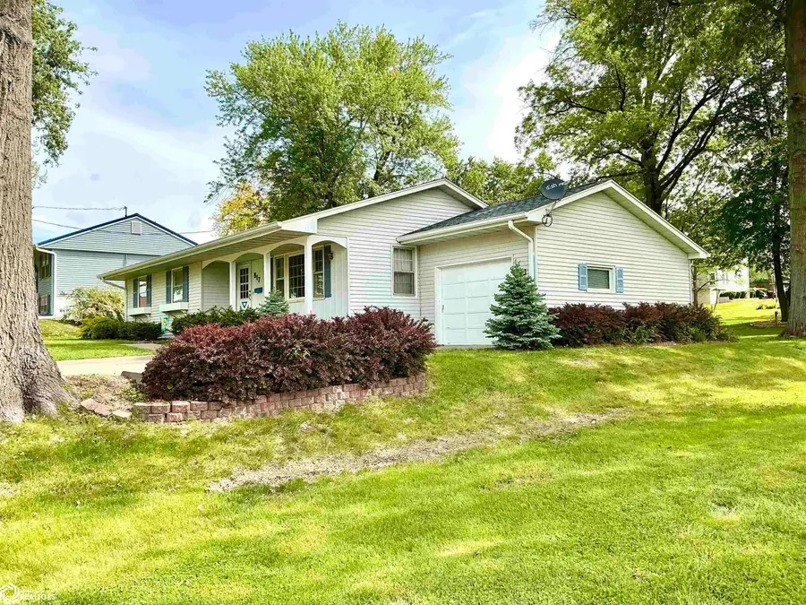 817 S 10th, Centerville, IA 52544 - #3