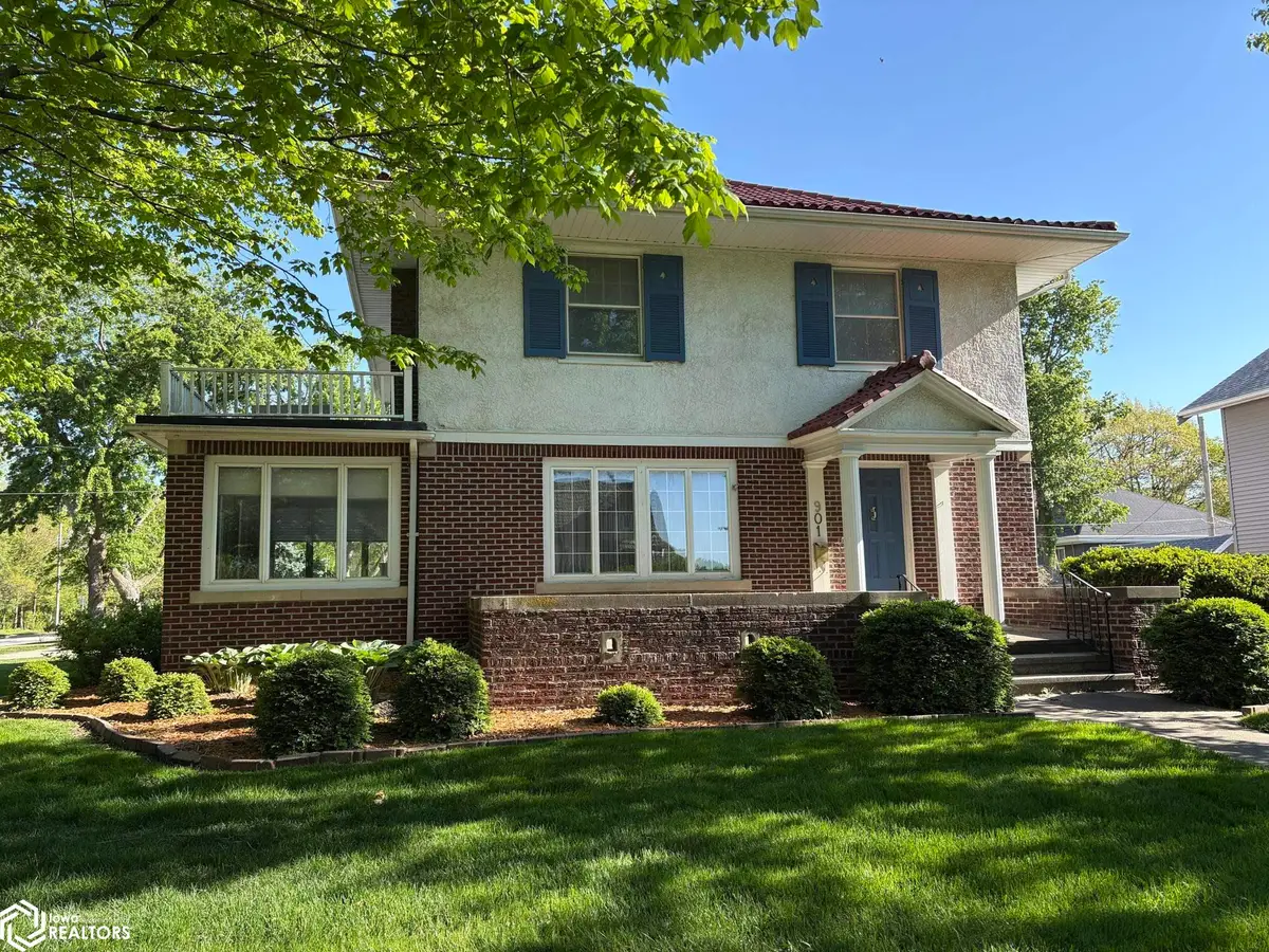 901 E Corning Street, Red Oak, IA 51566 - #1