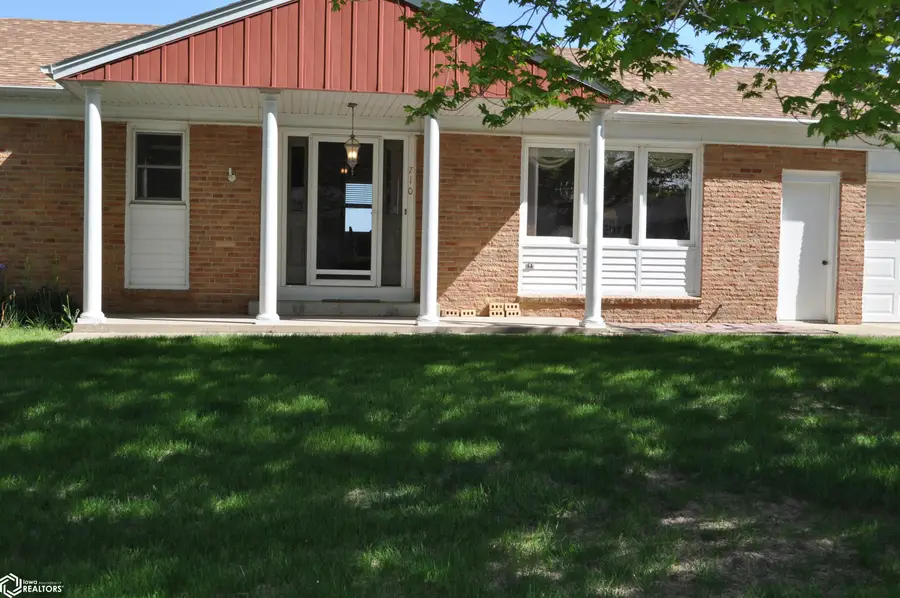 710 21st Street, Carroll, IA 51401 - #3