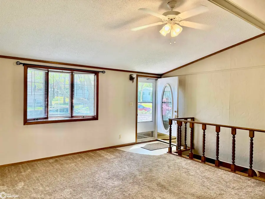 112 Winnebago Way, Forest City, IA 50436 - #3