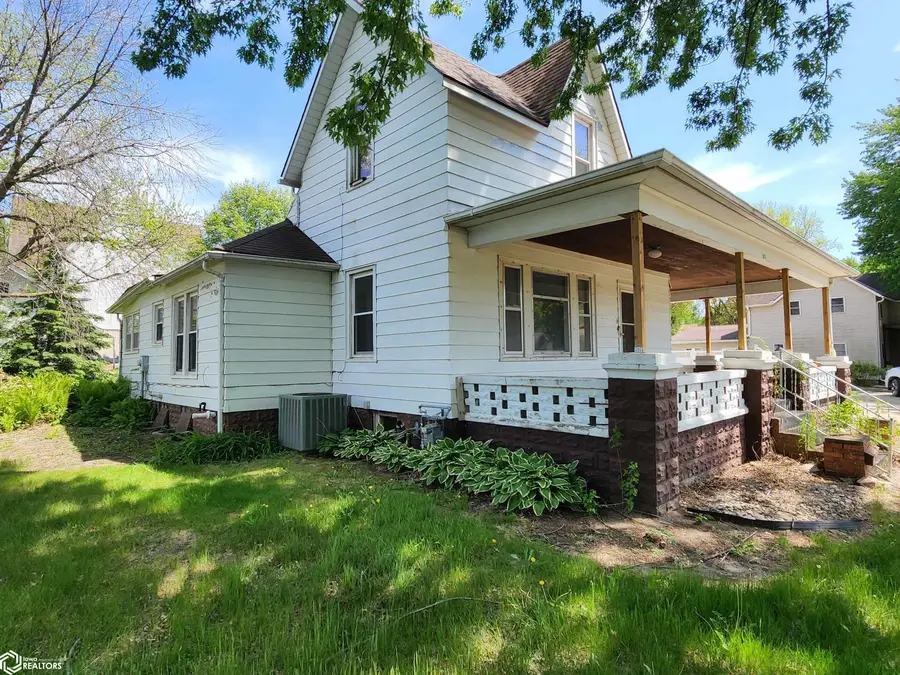 305 Taylor Street, Ida Grove, IA 51445 - #3