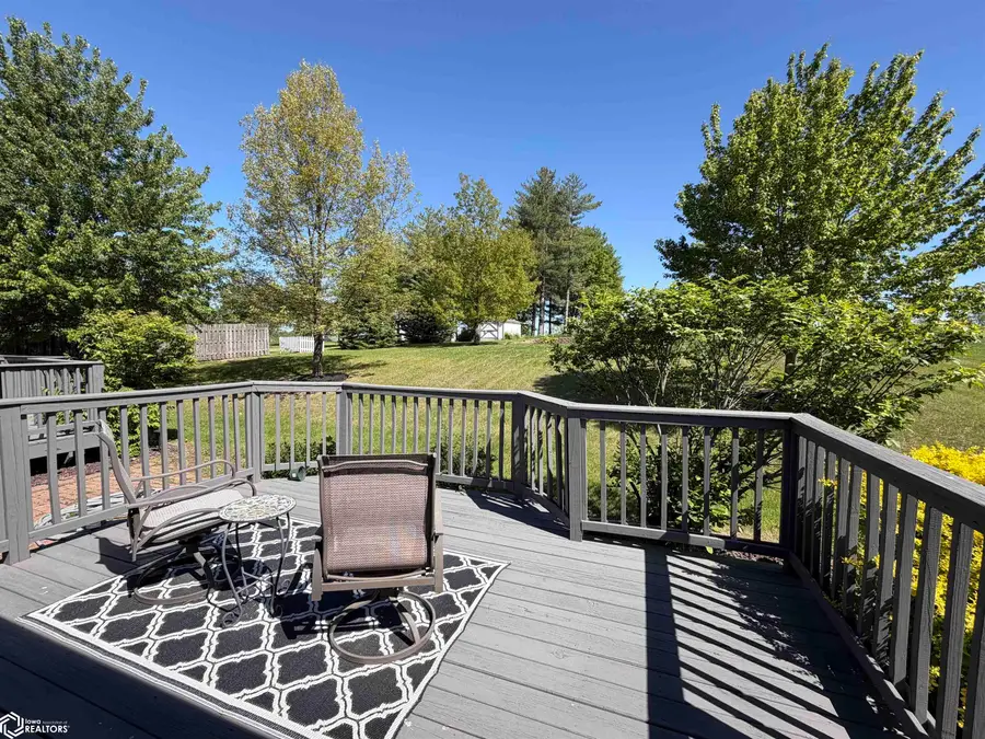 605 Fairview, Oskaloosa, IA 52577 - #2
