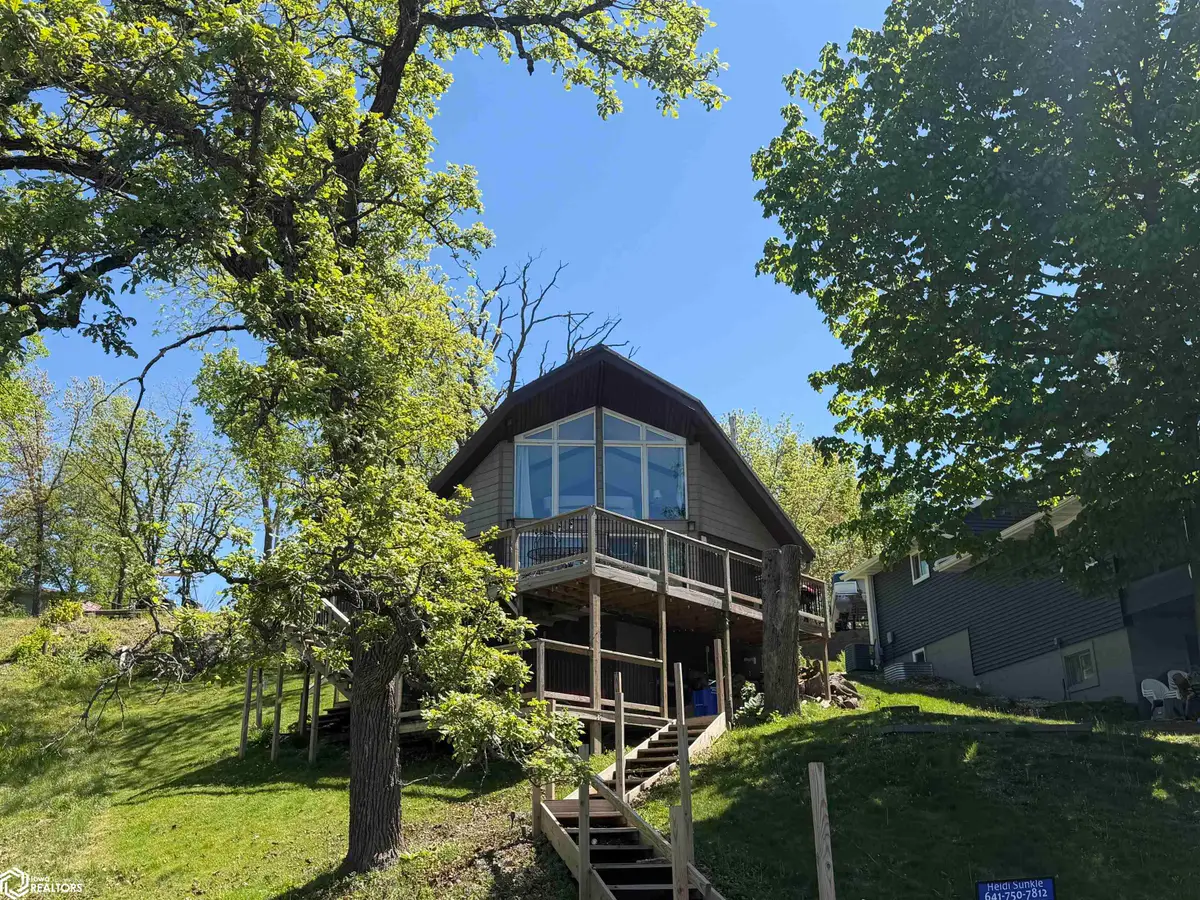 1041 Lakeshore Drive, Brooklyn, IA 52211 - #1