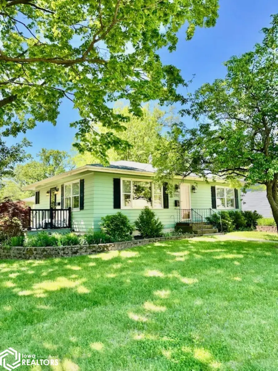 2701 Kirkwood Street, Burlington, IA 52601 - #2