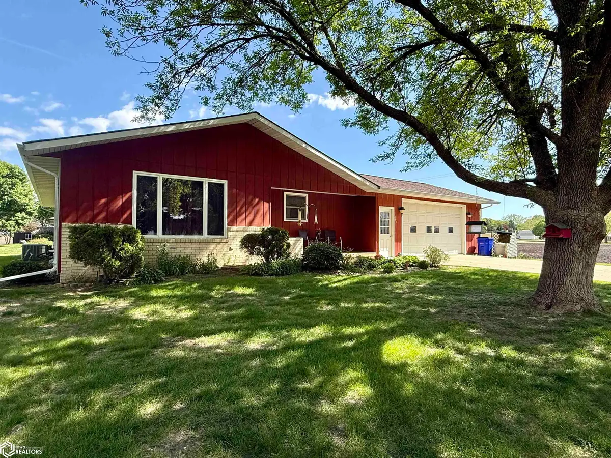 501 Chicago Street, Scranton, IA 51462 - #1