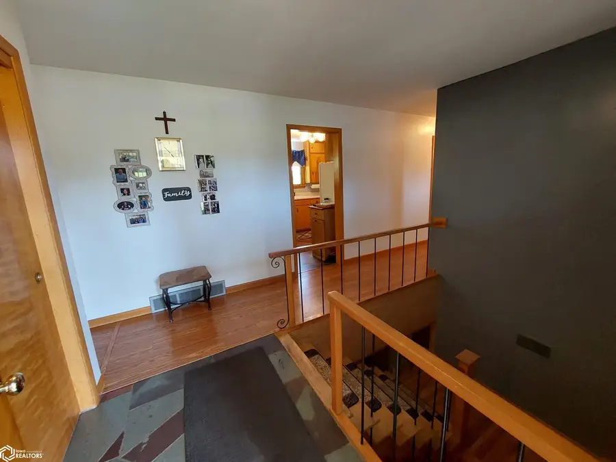 1110 Circle Drive, Red Oak, IA 51566 - #2