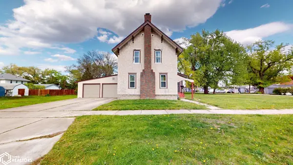1523 N Monroe Avenue, Mason City, IA 50401