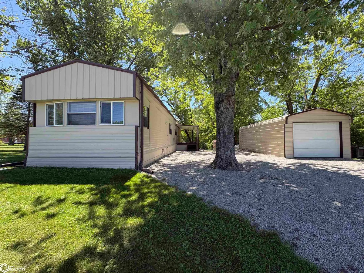 5256 4th Street, Melrose, IA 52569 - #1