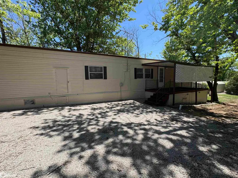 5256 4th Street, Melrose, IA 52569 - #3