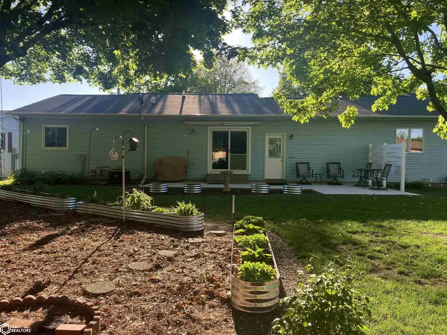 127 Country Club Drive, Belmond, IA 50421 - #2