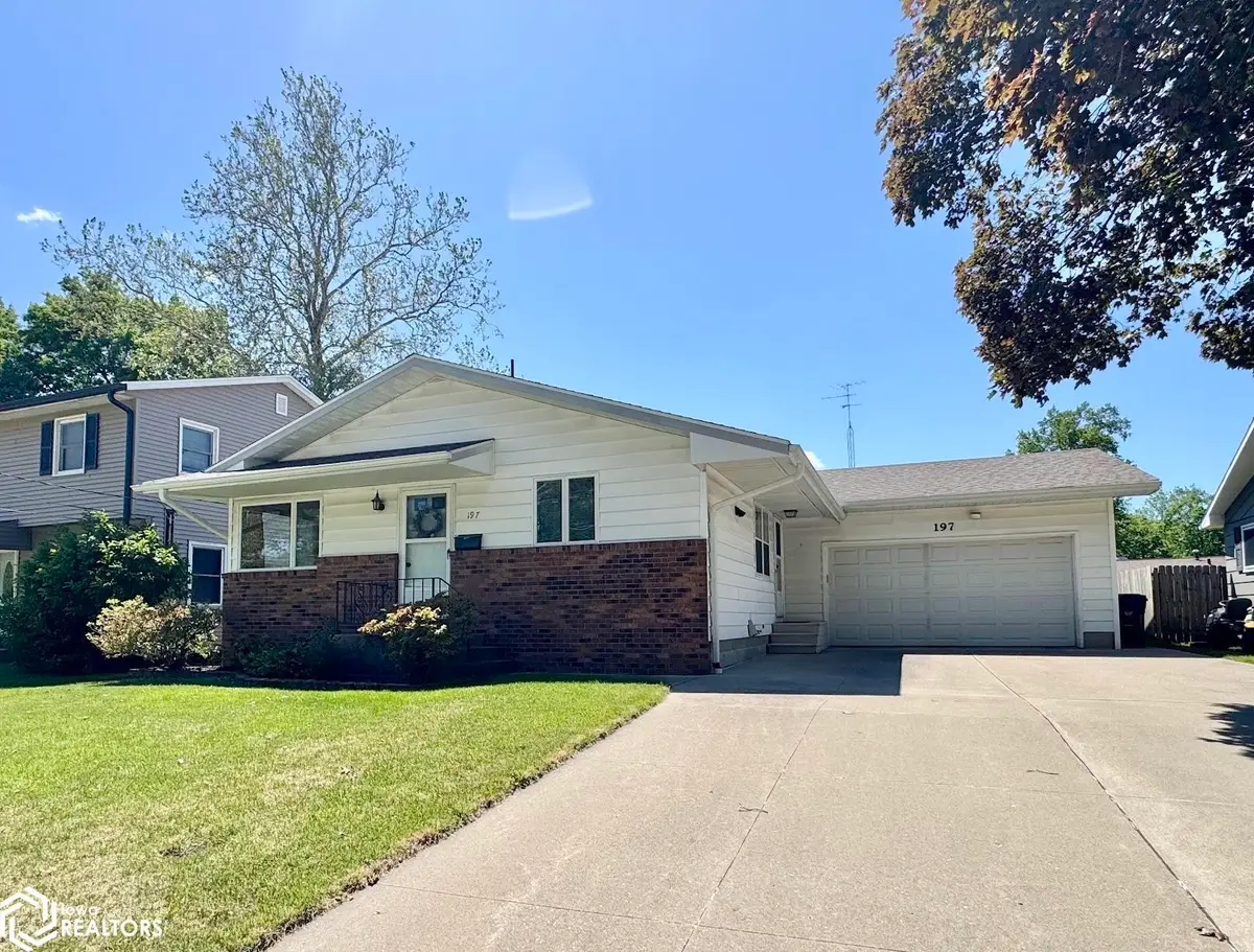 197 Crestview Drive, Burlington, IA 52601 - #1