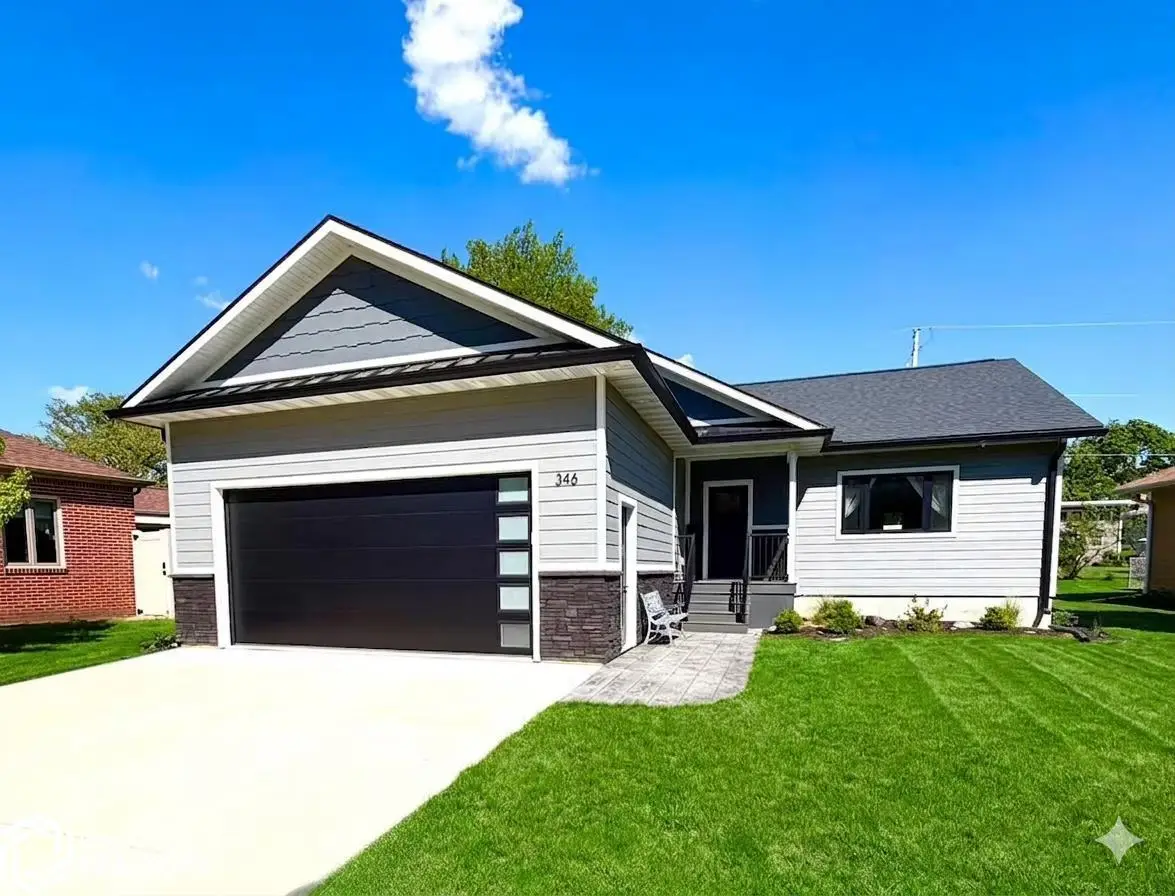346 Sarah Avenue, Iowa Falls, IA 50126 - #1