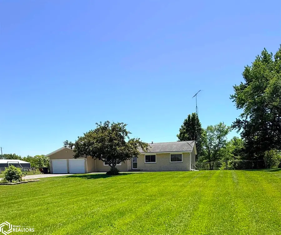 2084 Highway 2, Donnellson, IA 52625 - #2