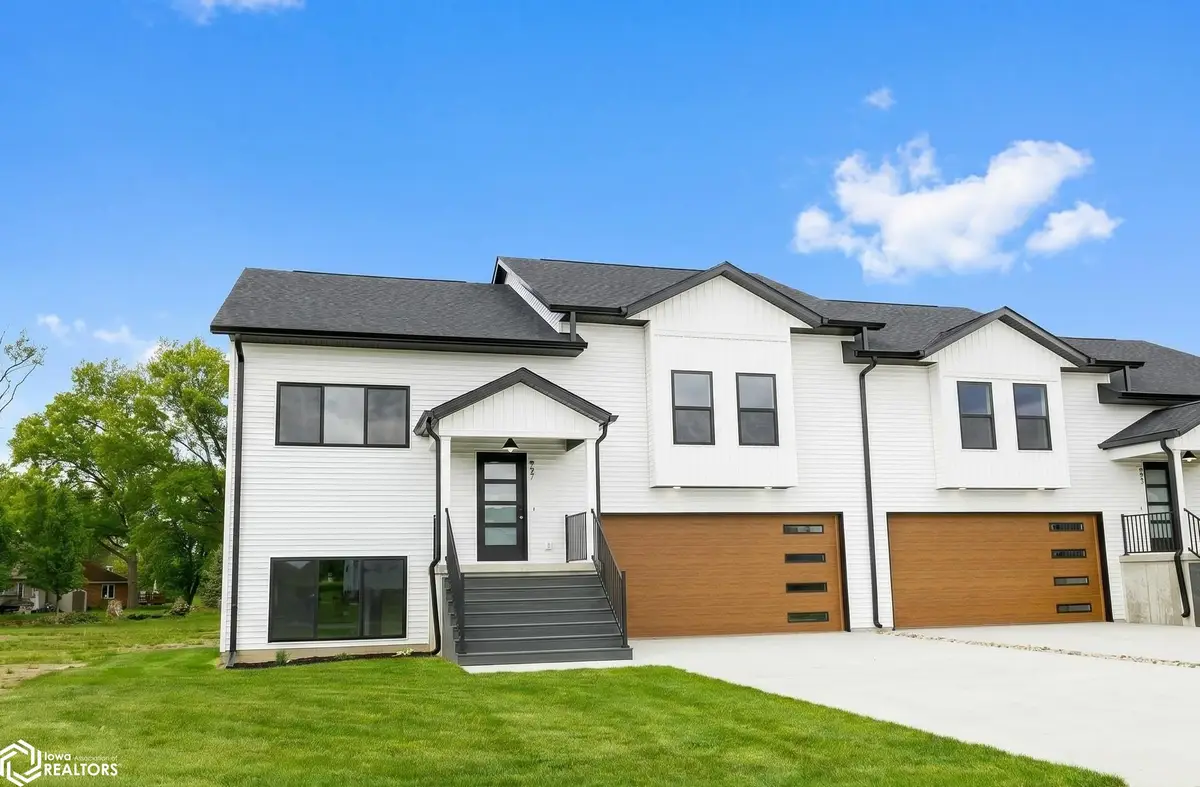 927 Horizon Street, Burlington, IA 52601 - #1