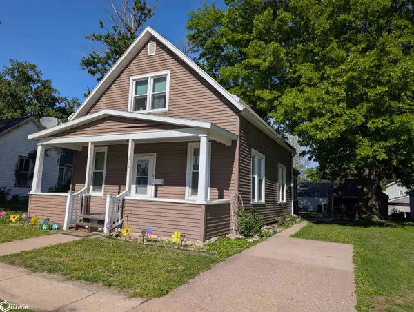 318 Swan Street, West Burlington, IA 52655