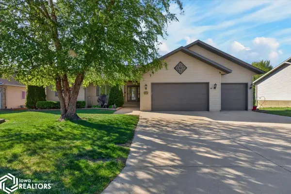 20 Lido Road, Clear Lake, IA 50428