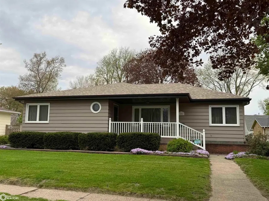 106 4th St. S., Humboldt, IA 50548 - #2