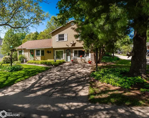 506 E Maple Avenue, Conrad, IA 50621
