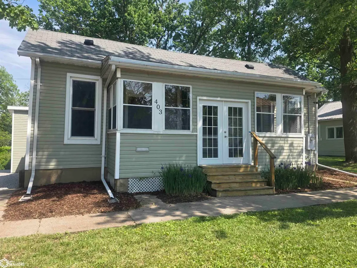 403 N B Street, Fairfield, IA 52556 - #1
