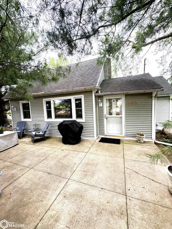 703 E Main Street, Brooklyn, IA 52211