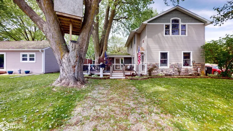 715 S 12th Street, Clear Lake, IA 50428 - #2