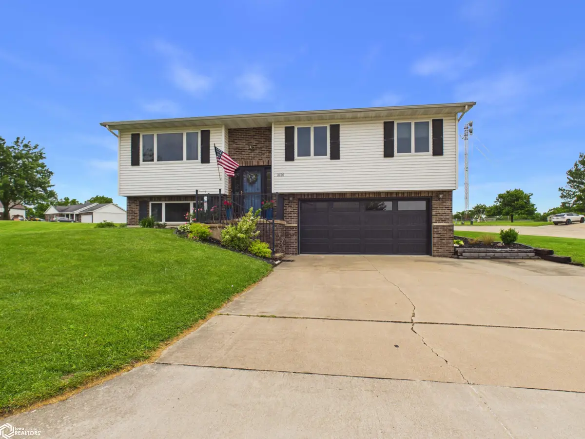 3226 Timberline Drive, Keokuk, IA 52632 - #1