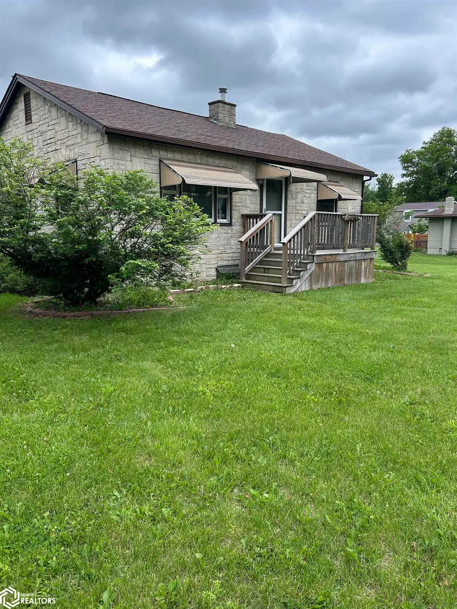 2366 N Court, Ottumwa, IA 52501 - #2