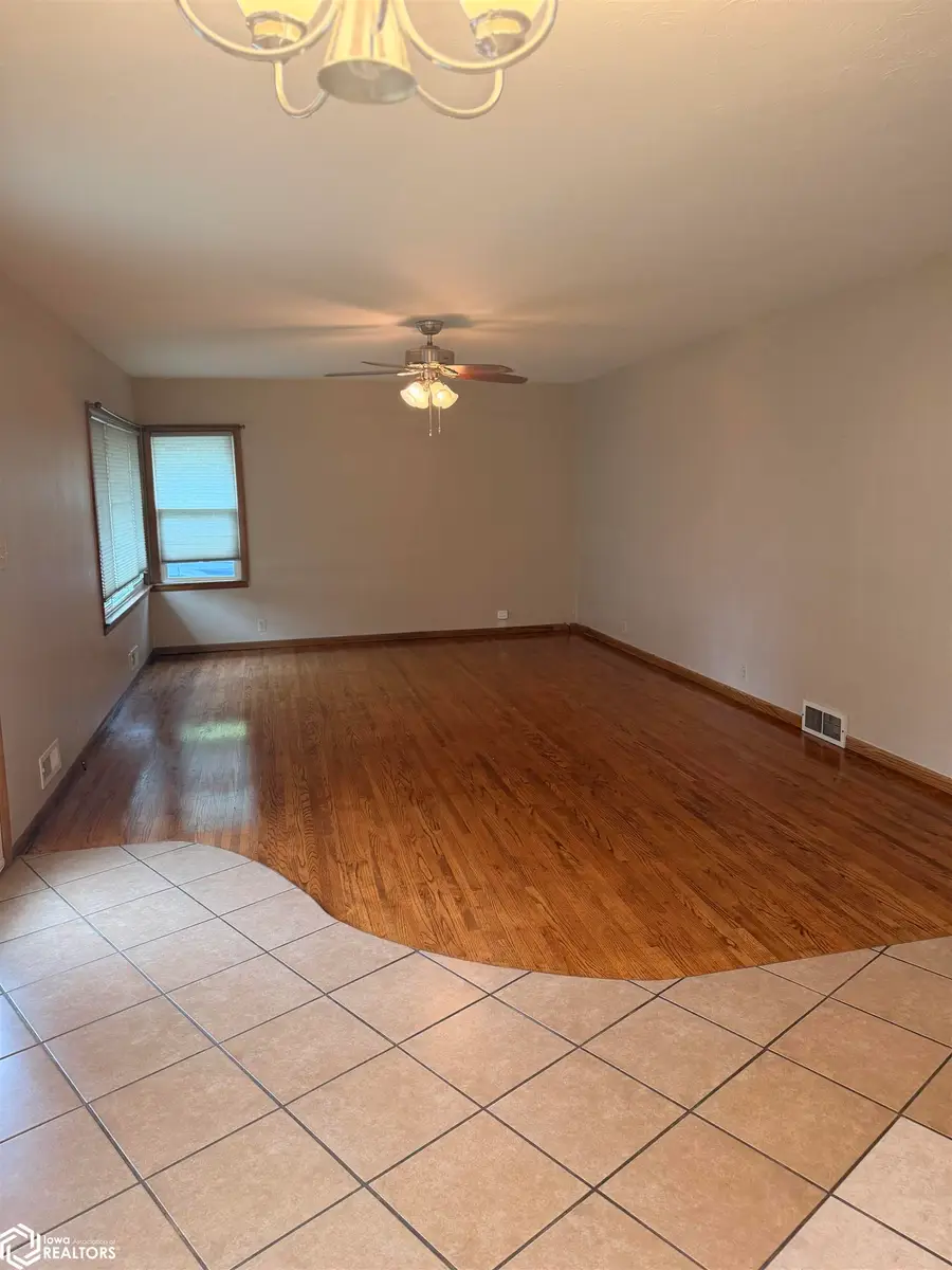 19 Morningside Drive, Denison, IA 51442 - #3