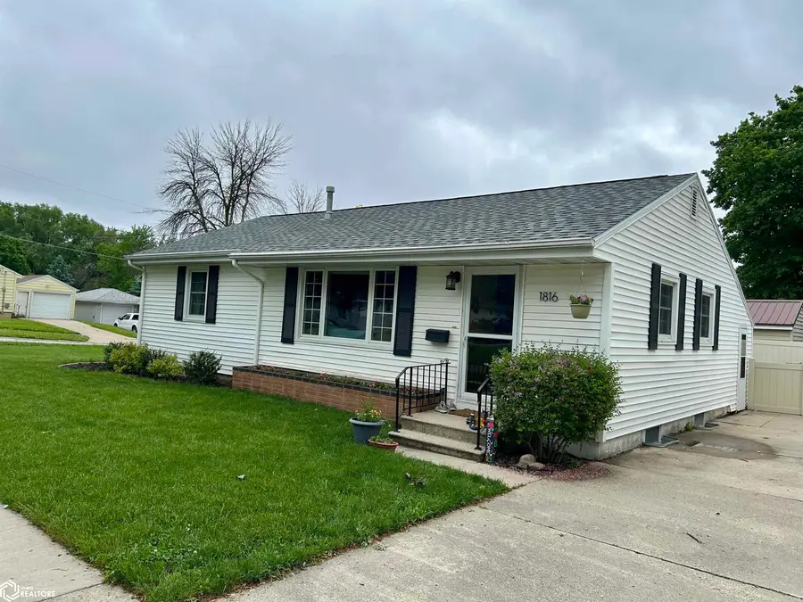 1816 Custer, Iowa Falls, IA 50126 - #2