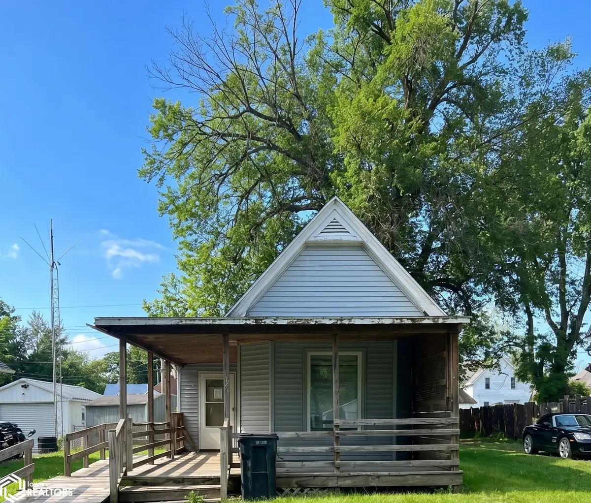 317 N Weller Street, Ottumwa, IA 52501 - #1