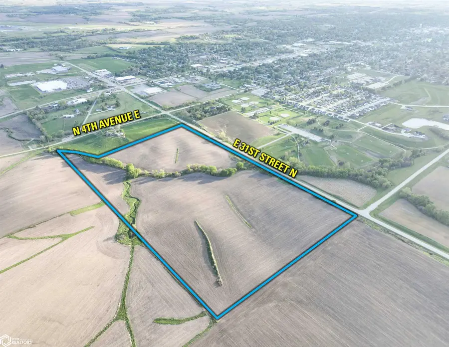 03 E 31st Street N, Newton, IA 50208 - #2