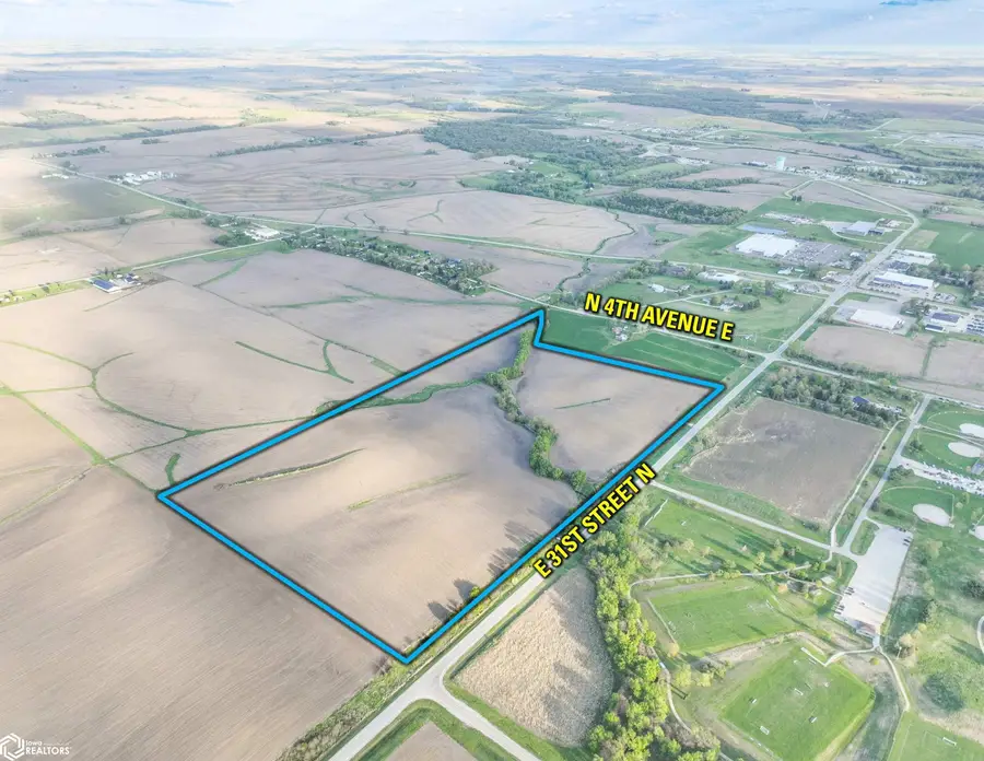 03 E 31st Street N, Newton, IA 50208 - #3