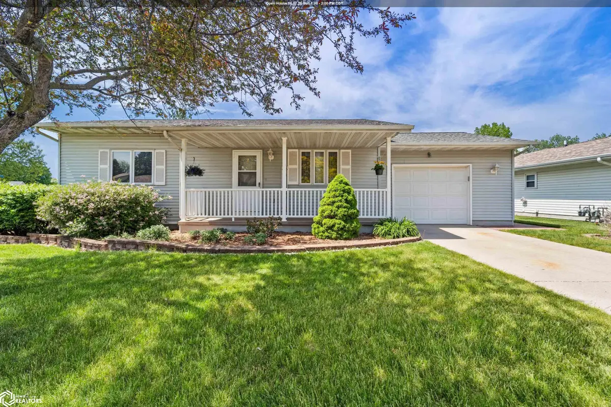 720 S 13th Street, Nevada, IA 50201 - #1