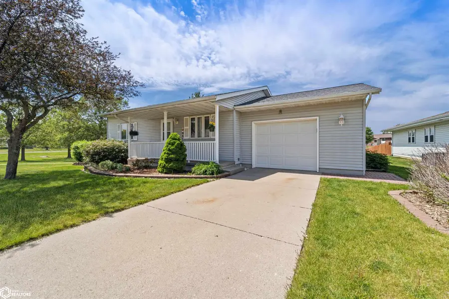 720 S 13th Street, Nevada, IA 50201 - #2
